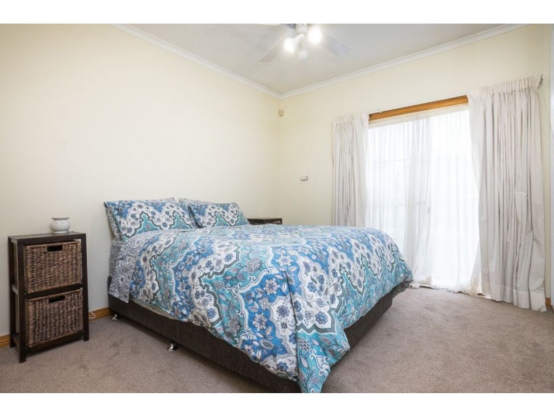 5 Noelhurst Court, Werribee VIC 3030