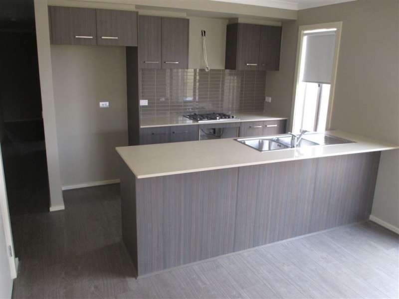 5 Dundas Road, Wyndham Vale VIC 3024