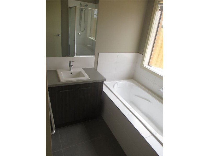 5 Dundas Road, Wyndham Vale VIC 3024