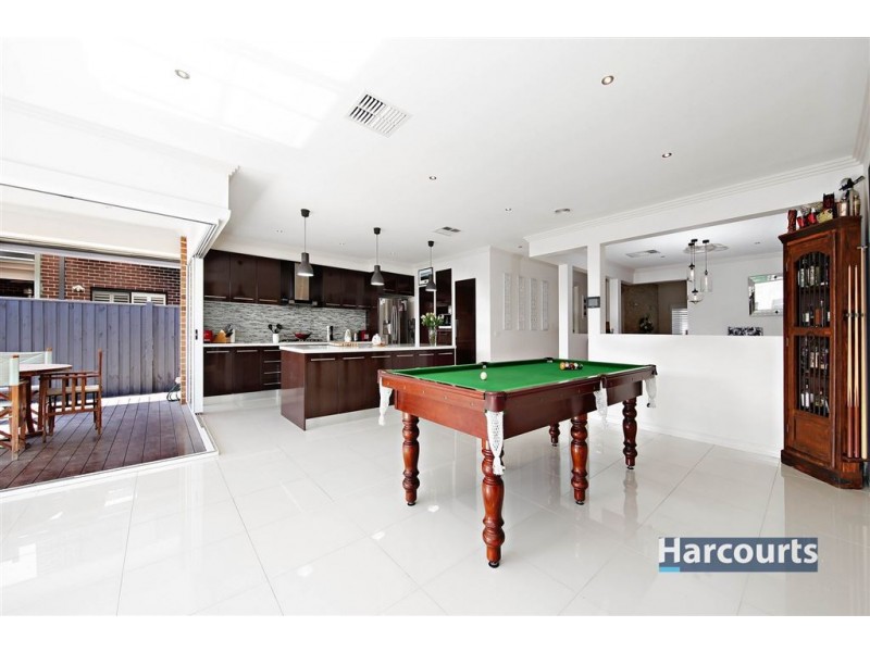 8 Cruise Street, Point Cook VIC 3030