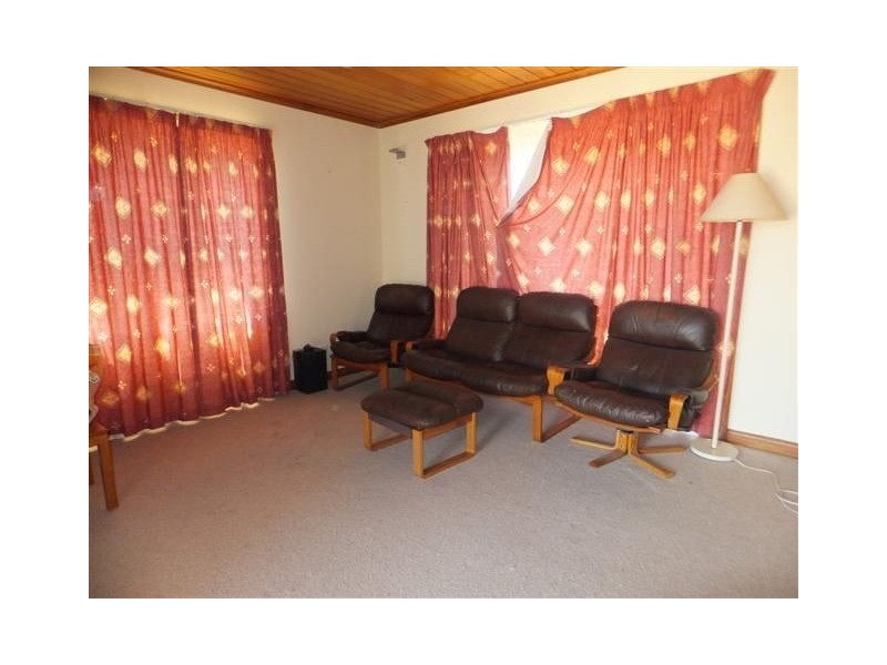 10 Elizabeth Street, Donald VIC 3480