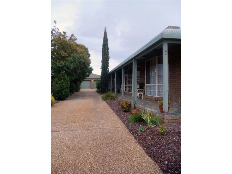 5 Andyanna Court, Corowa NSW 2646