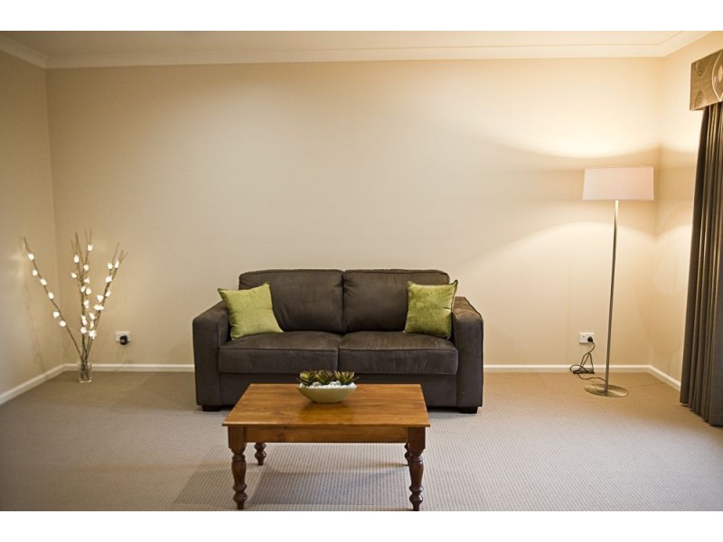 7 Braintree Avenue, Corowa NSW 2646