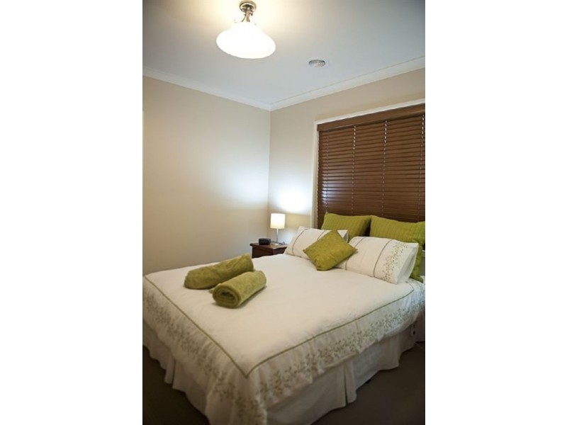 7 Braintree Avenue, Corowa NSW 2646