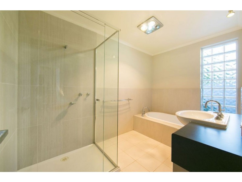 63 Craig Drive, Bellbridge VIC 3691