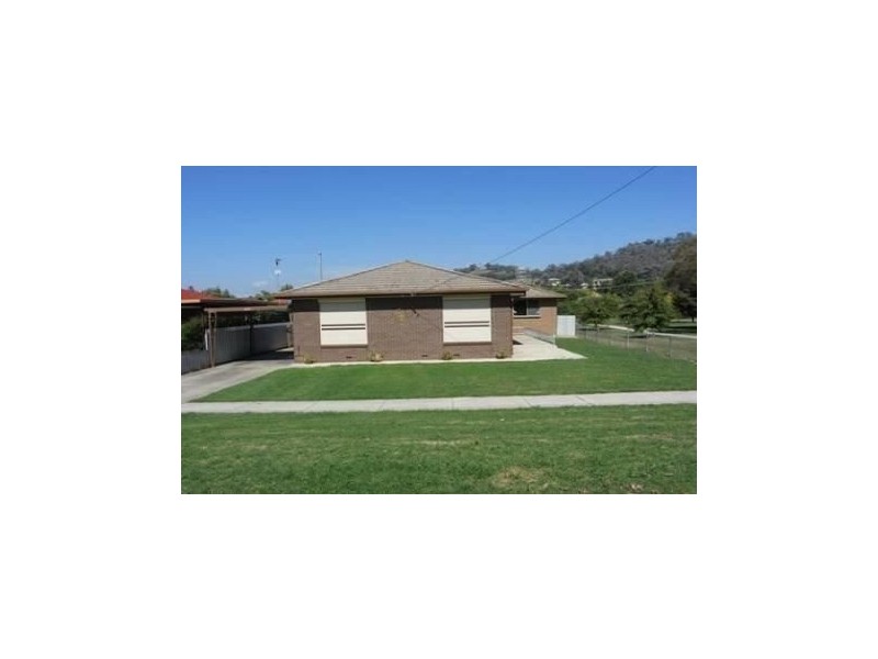 135 Borella Road, Albury NSW 2640