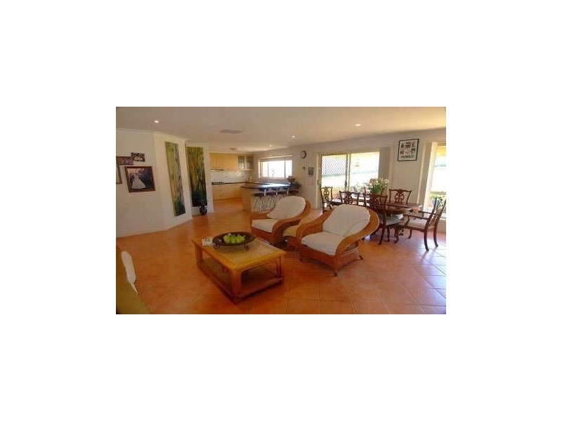 6 Gould Avenue, Albury NSW 2640