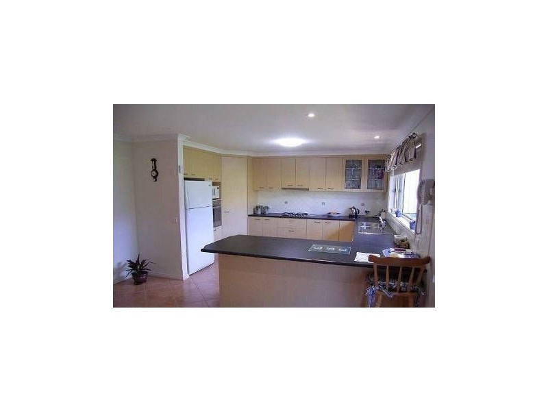 6 Gould Avenue, Albury NSW 2640