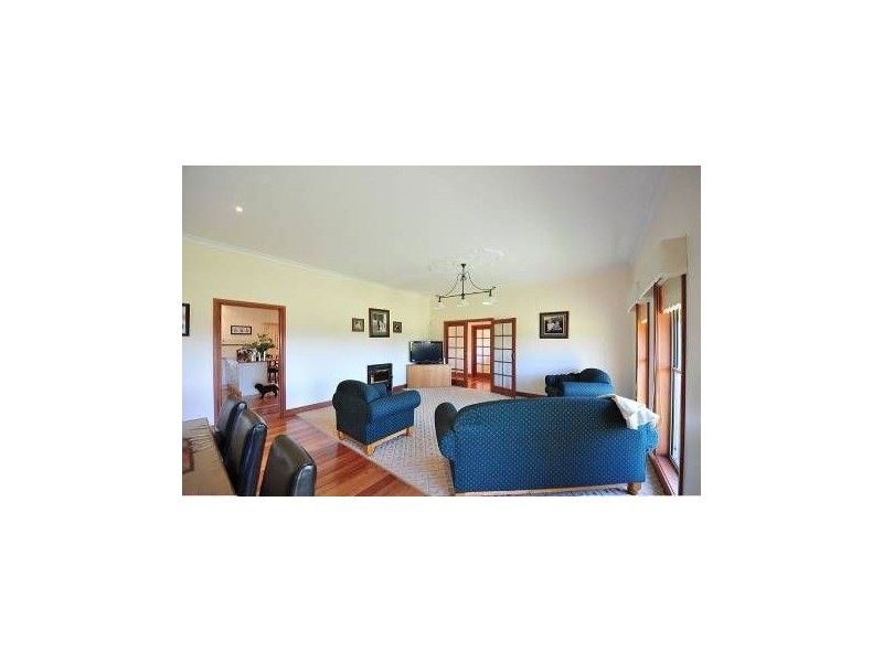 346 Whytes Road, Baranduda VIC 3691