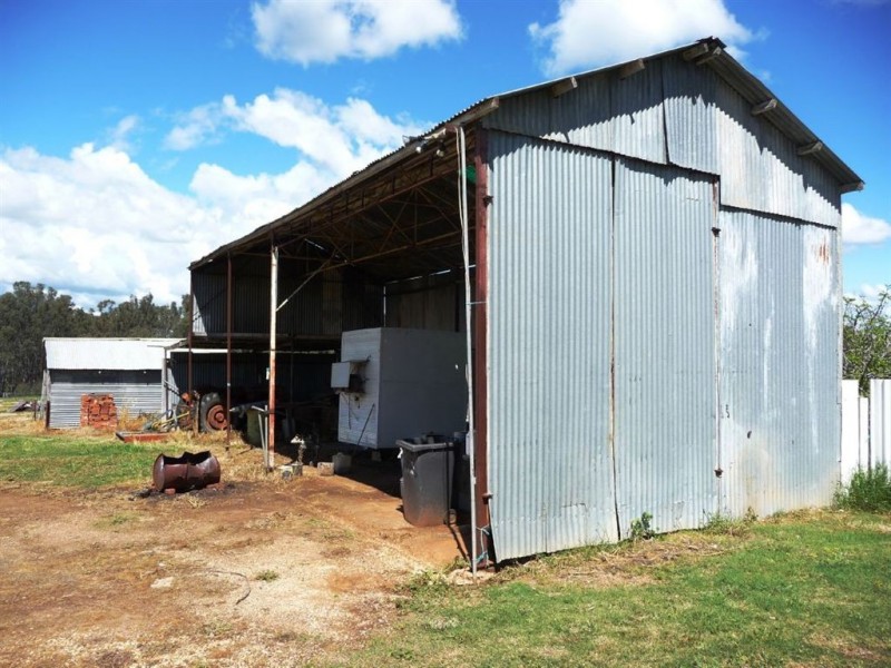 370 Honour Avenue, Corowa NSW 2646