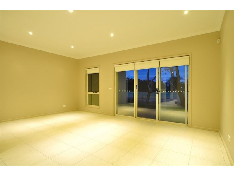 2/51 Evesham Place, Thurgoona NSW 2640