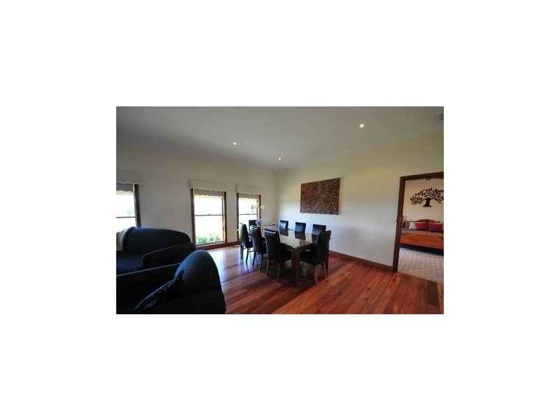 346 Whytes Road, Baranduda VIC 3691