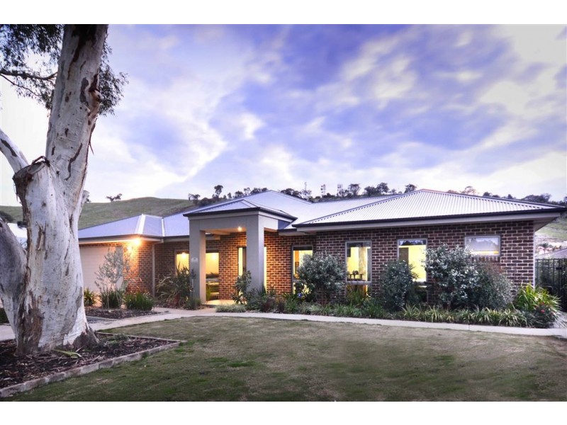 39 Kingfisher Court, East Albury NSW 2640