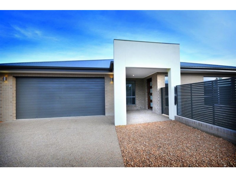 1/13 Bassett Street, West Wodonga VIC 3690