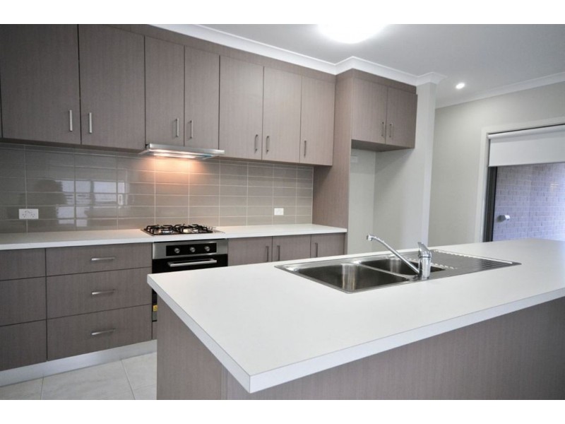 1/13 Bassett Street, West Wodonga VIC 3690