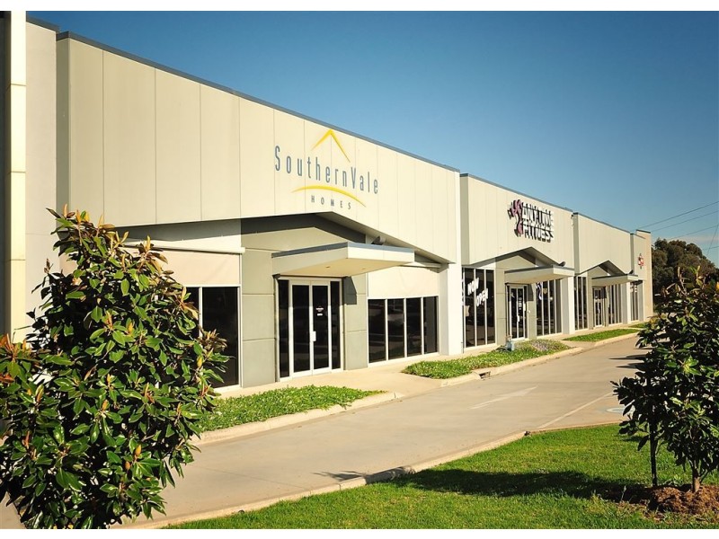 1a Moorefield Park drive, Wodonga VIC 3690