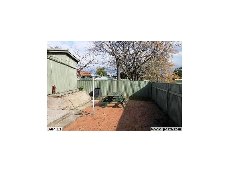 407 Dale Crescent, Lavington NSW 2641