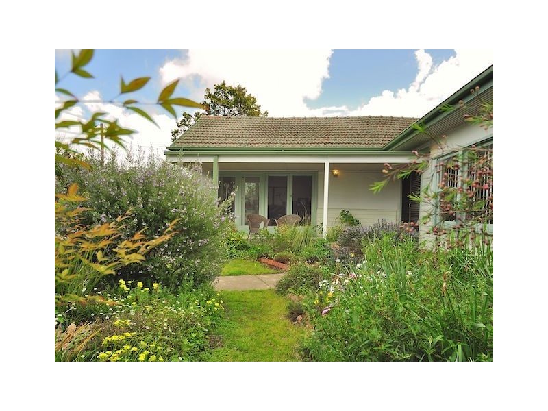 705 Alma Street, Albury NSW 2640
