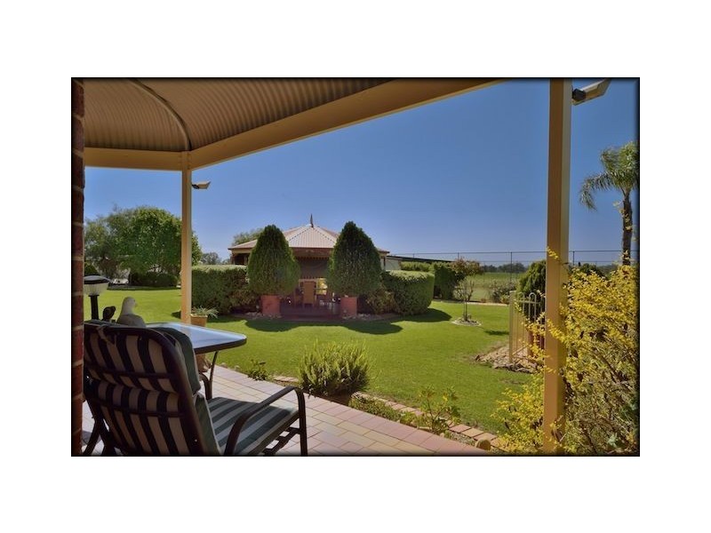 105 McLindens Road, Wodonga VIC 3690