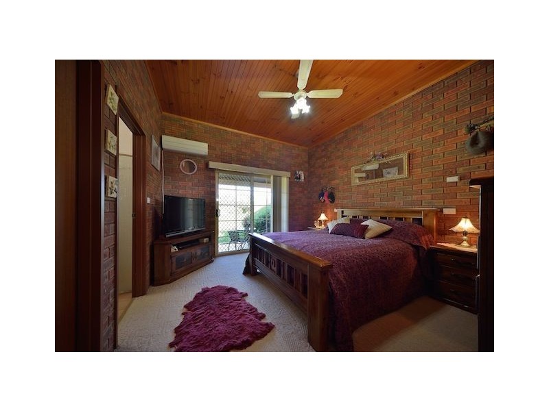 105 McLindens Road, Wodonga VIC 3690