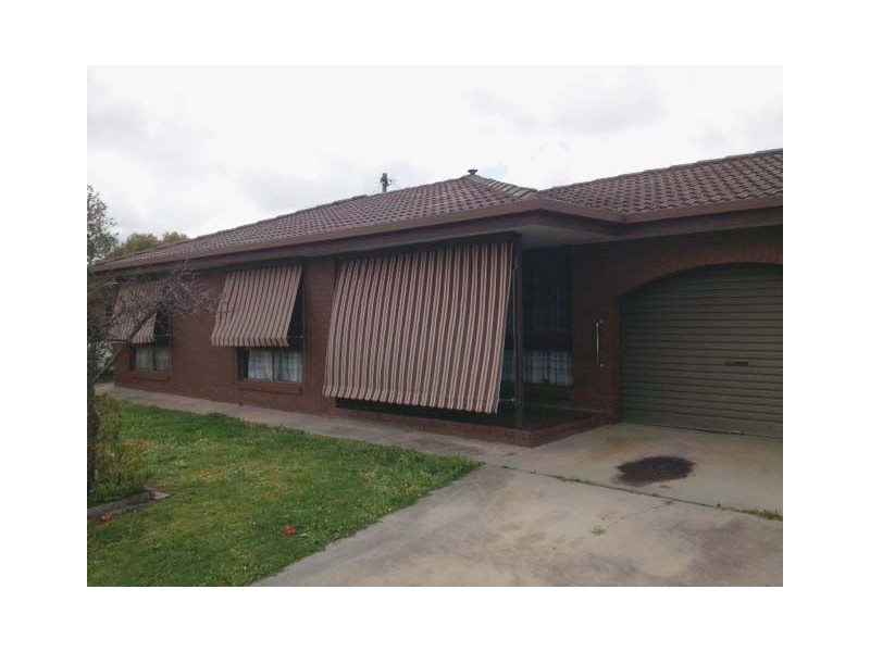 1/481 Neville street, Lavington NSW 2641