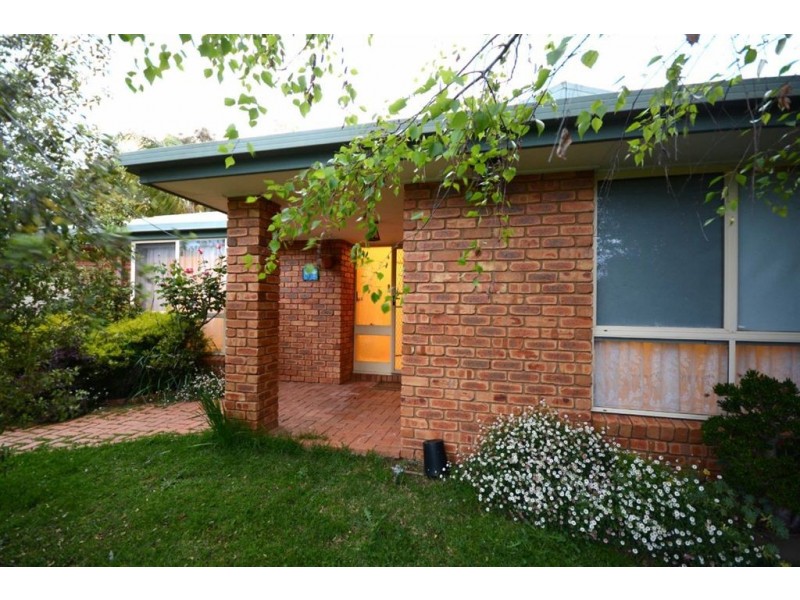 909 Fairview Drive, North Albury NSW 2640