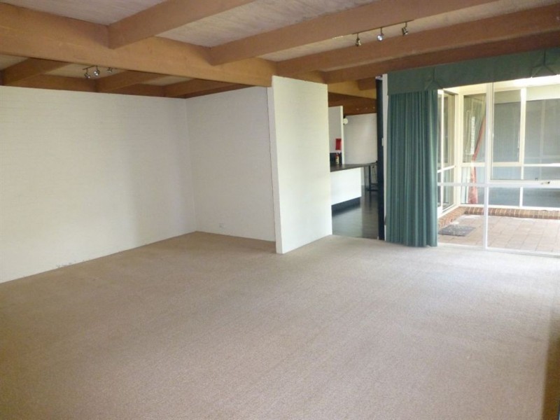 6 Southernview Court, Albury NSW 2640