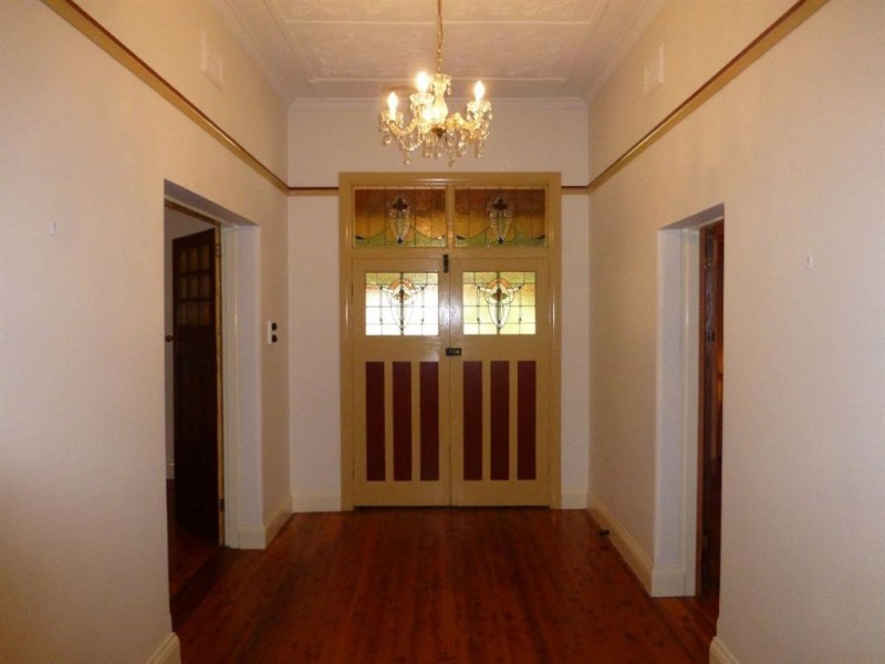 4 Edward Street, Culcairn NSW 2660