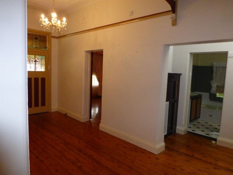 4 Edward Street, Culcairn NSW 2660