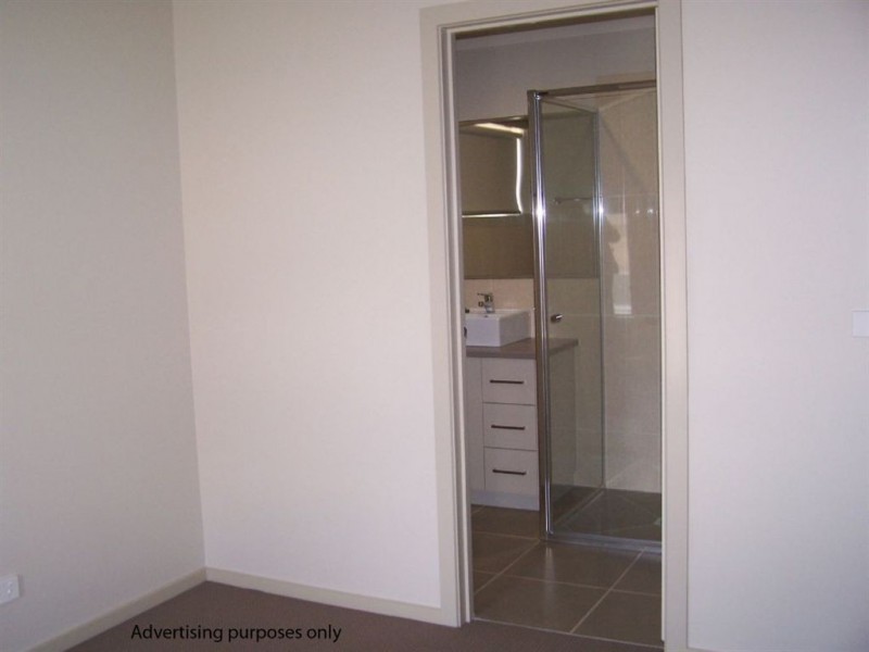 38 Peeler St, Wodonga VIC 3690