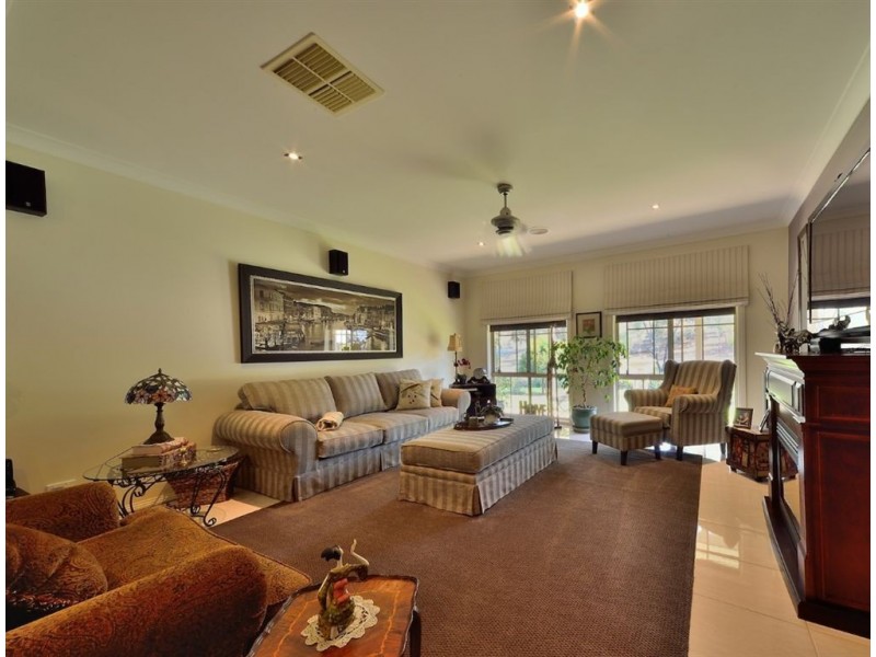 2 Blue Bonnet Way, Wodonga VIC 3690