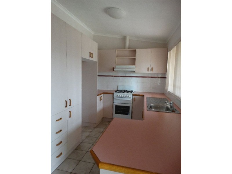 2/745 Hodge Street, Albury NSW 2640