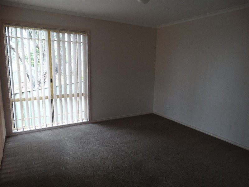 2/745 Hodge Street, Albury NSW 2640