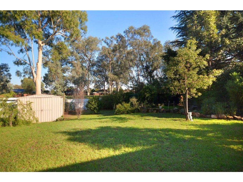 425 Dale crescent, Lavington NSW 2641