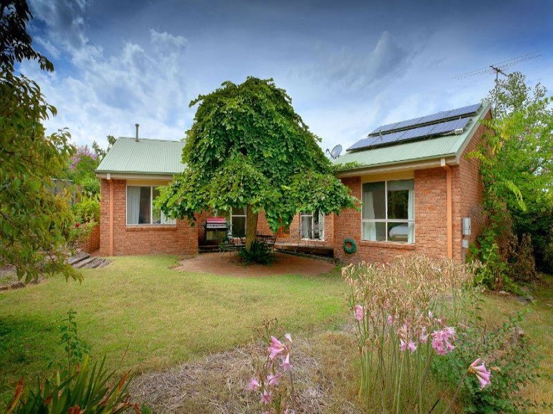 754 Forrest Hill Ave, Albury NSW 2640