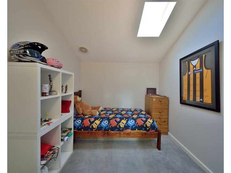 8 Gordon Grove, North Albury NSW 2640