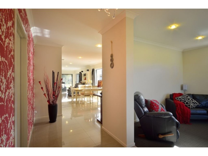 18 Black Springs Circuit, Albury NSW 2640