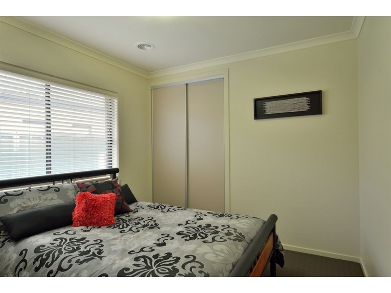 18 Black Springs Circuit, Albury NSW 2640