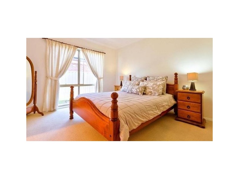 15 Winnell Court, Thurgoona NSW 2640