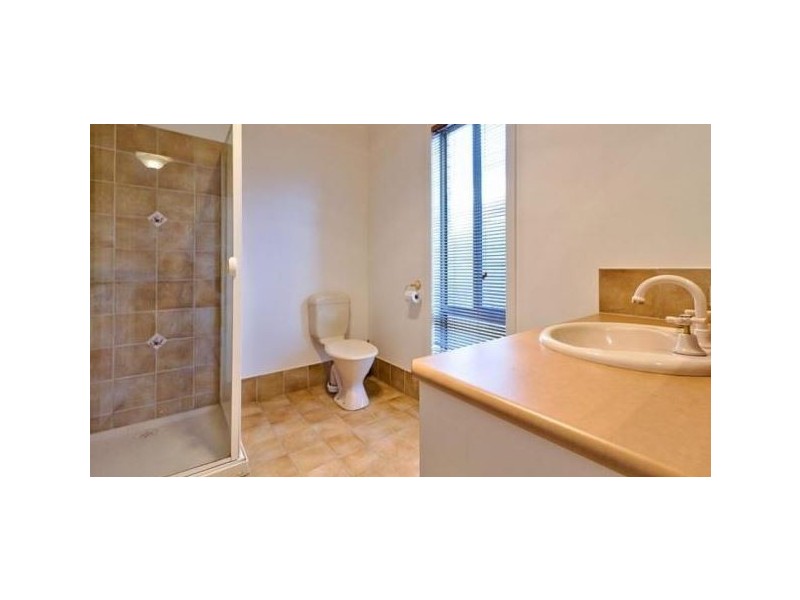 15 Winnell Court, Thurgoona NSW 2640