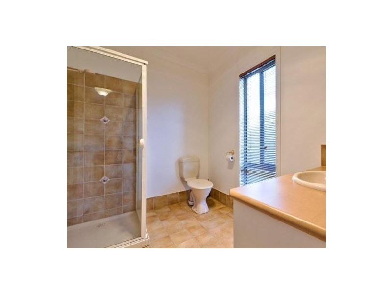 15 Winnell Court, Thurgoona NSW 2640