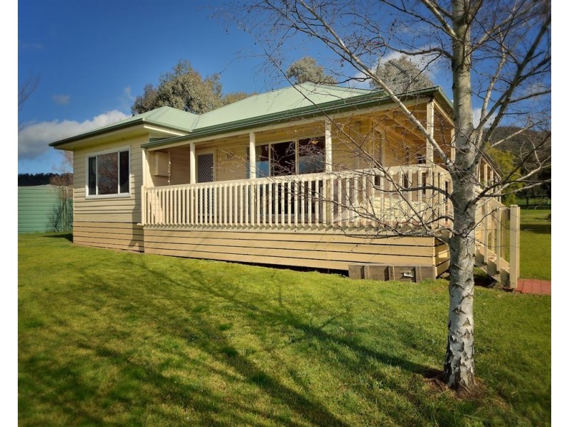 720 Back Creek Road, Yackandandah VIC 3749