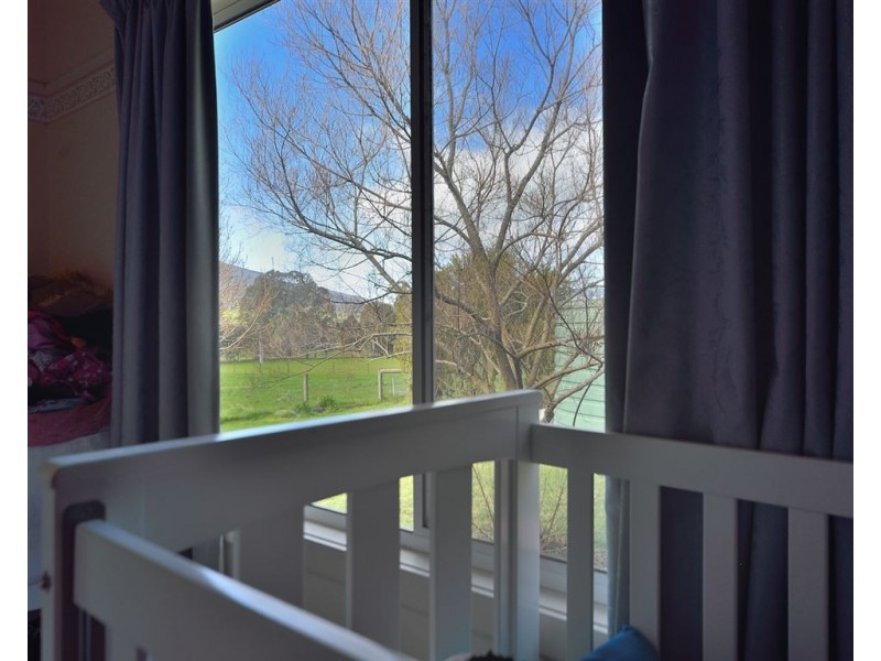 720 Back Creek Road, Yackandandah VIC 3749