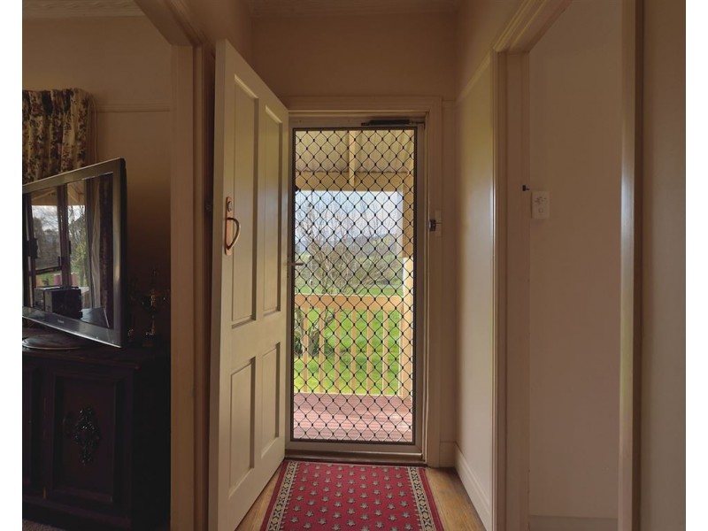 720 Back Creek Road, Yackandandah VIC 3749