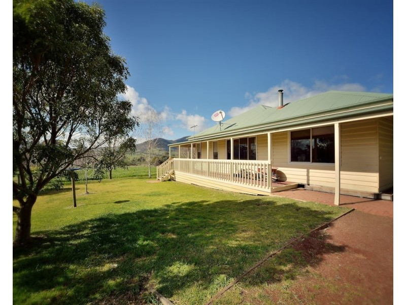 720 Back Creek Road, Yackandandah VIC 3749