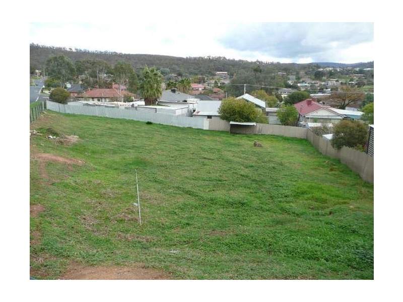 821 Delaney Street, Albury NSW 2640