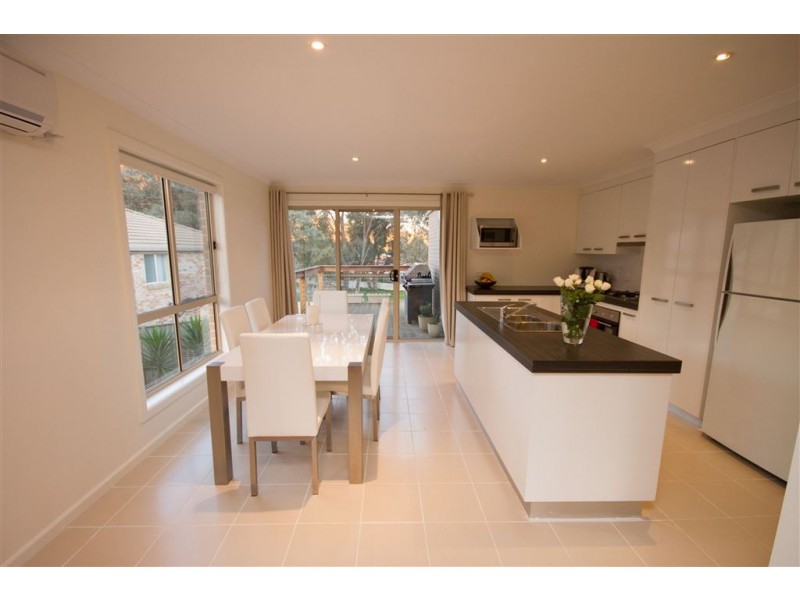 6 Briwood Court, West Albury NSW 2640