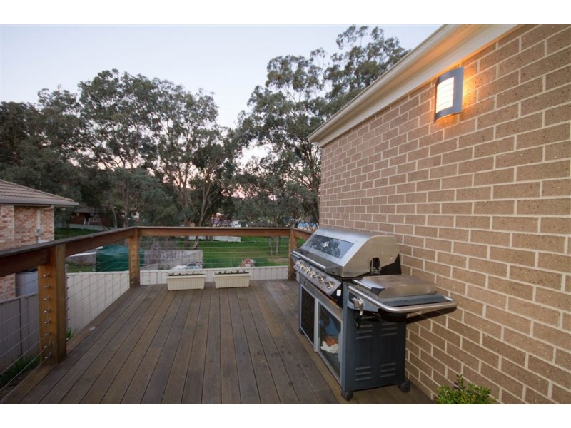 6 Briwood Court, West Albury NSW 2640