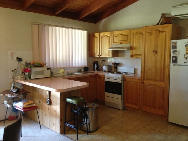 9 Angle Street, Chiltern VIC 3683