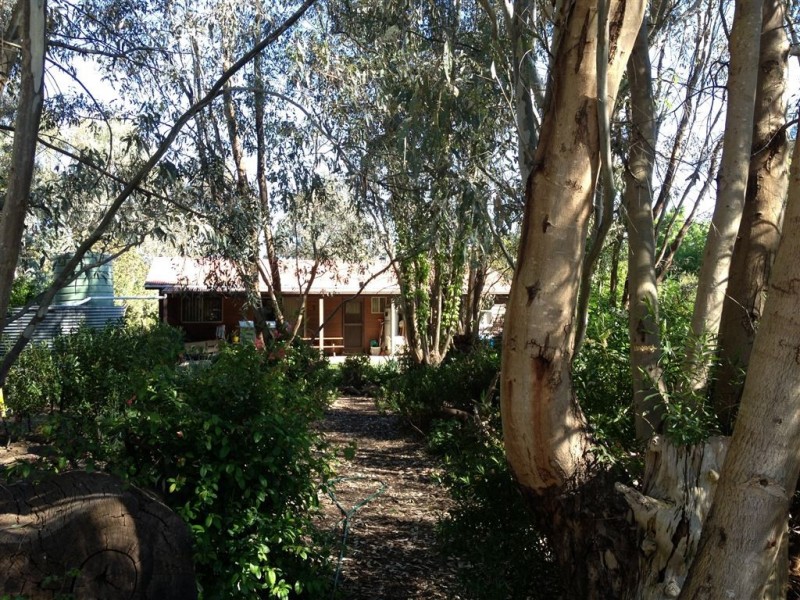 9 Angle Street, Chiltern VIC 3683